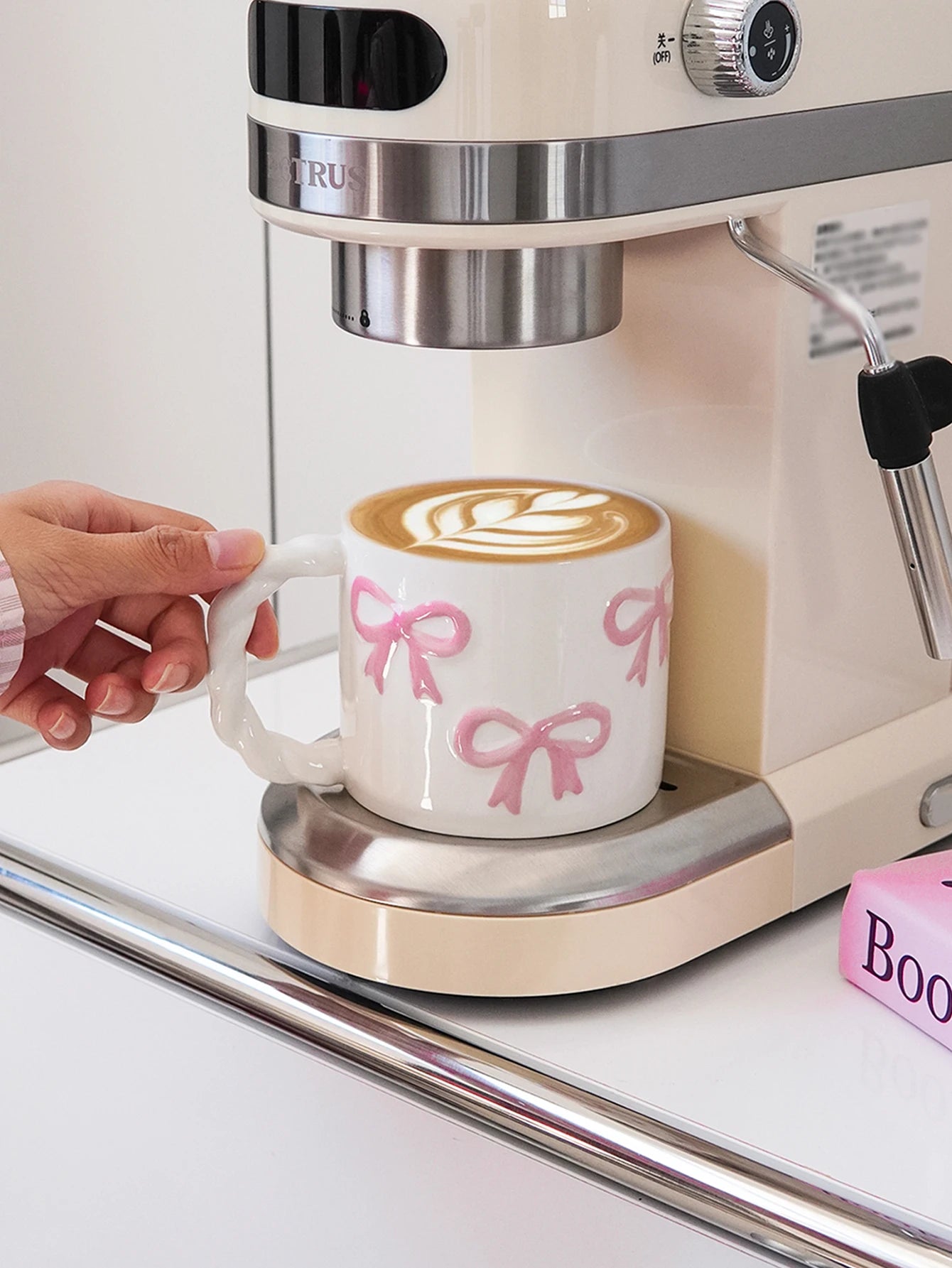 Dainty Bow Ceramic Mug