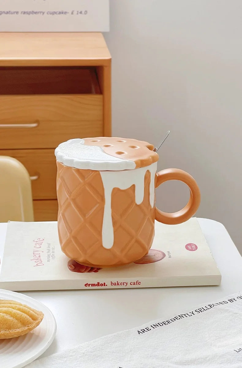 Ceramic Waffle Cone Mug With Lid & Spoon