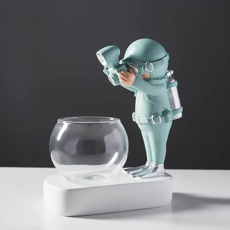 Astronaut/Diver Buddy Hydroponic Vase