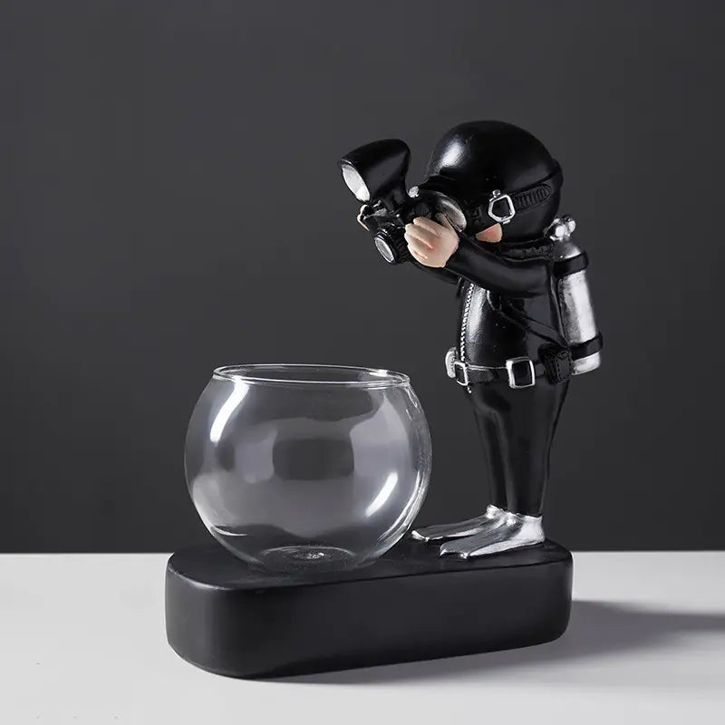 Astronaut/Diver Buddy Hydroponic Vase