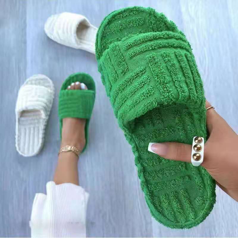 Faux Fur Box Home Slippers